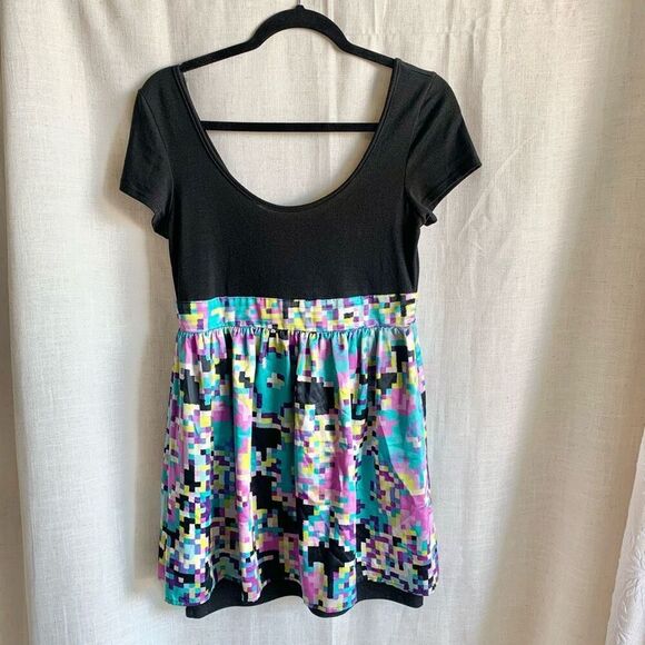 As U Wish Women’s M Black Pixel Print Dress Short Sleeve high Waist Vintage - Picture 1 of 11
